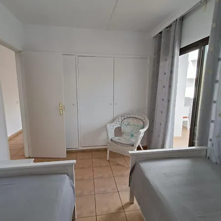 Pk Las Americas 2- Bedrooms *